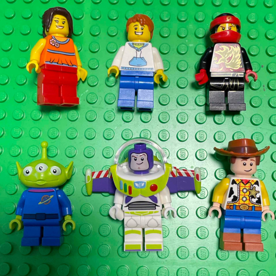 Lego(レゴ)のLEGO  レゴ　　4タイトル エンタメ/ホビーのおもちゃ/ぬいぐるみ(キャラクターグッズ)の商品写真