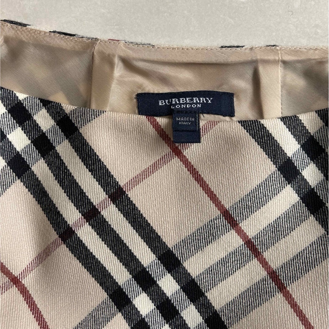 BURBERRY(バーバリー)の新品未使用❣️ BURBERRY LONDON スカート　チェック　ノバチェック レディースのスカート(ひざ丈スカート)の商品写真