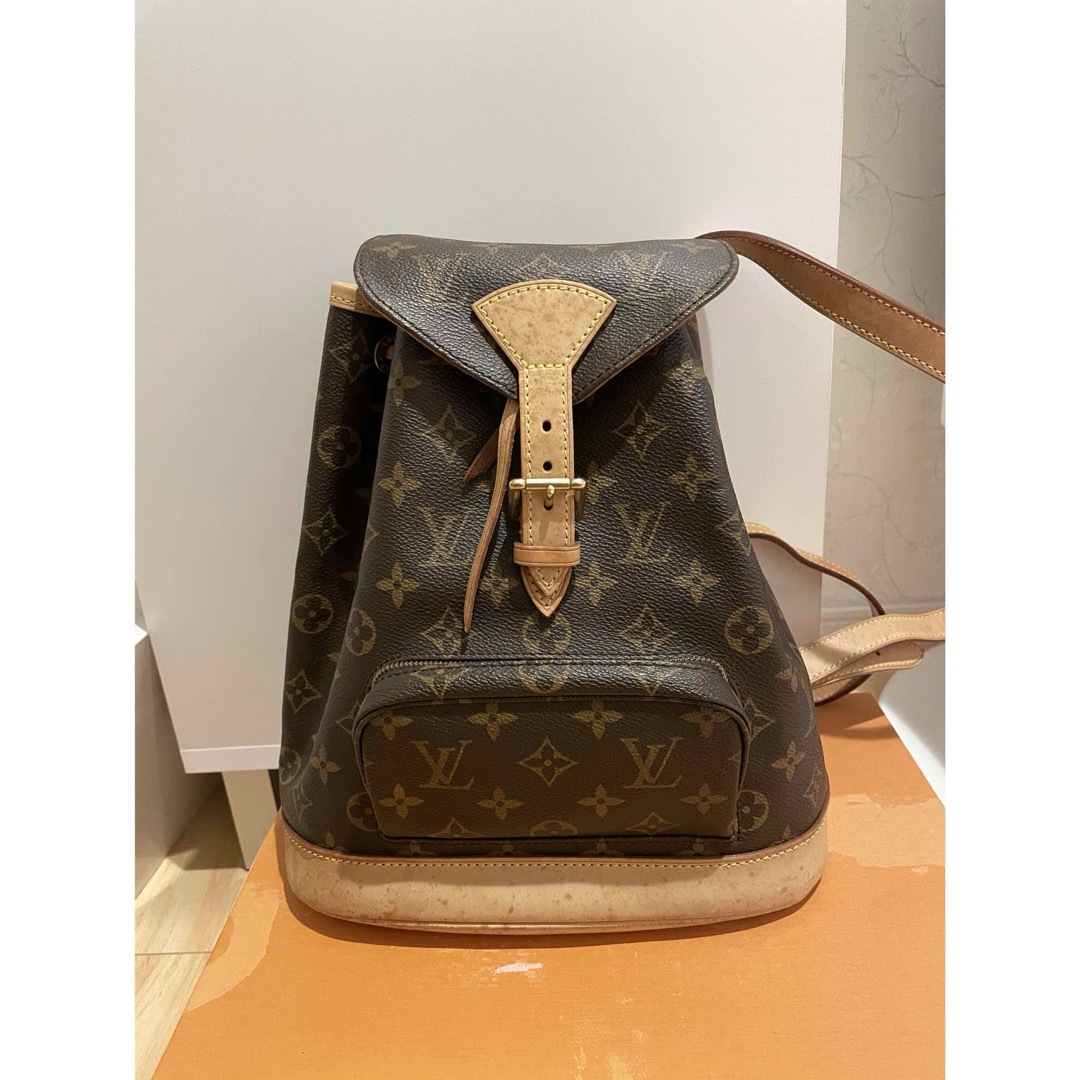 LOUIS VUITTON(ルイヴィトン)のルイヴィトン リュックサック/モノグラム/モンスリMM最後の値下げ レディースのバッグ(リュック/バックパック)の商品写真