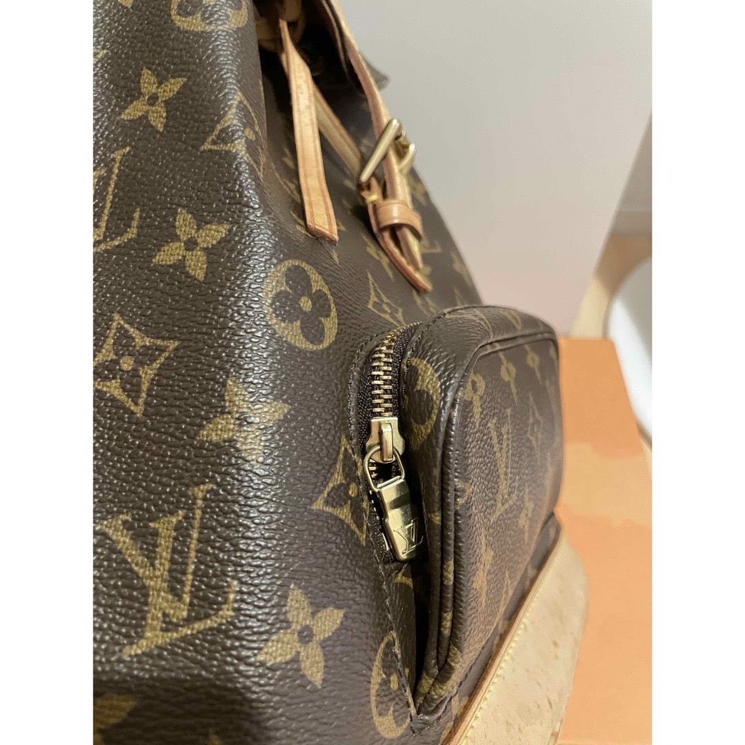 LOUIS VUITTON(ルイヴィトン)のルイヴィトン リュックサック/モノグラム/モンスリMM最後の値下げ レディースのバッグ(リュック/バックパック)の商品写真