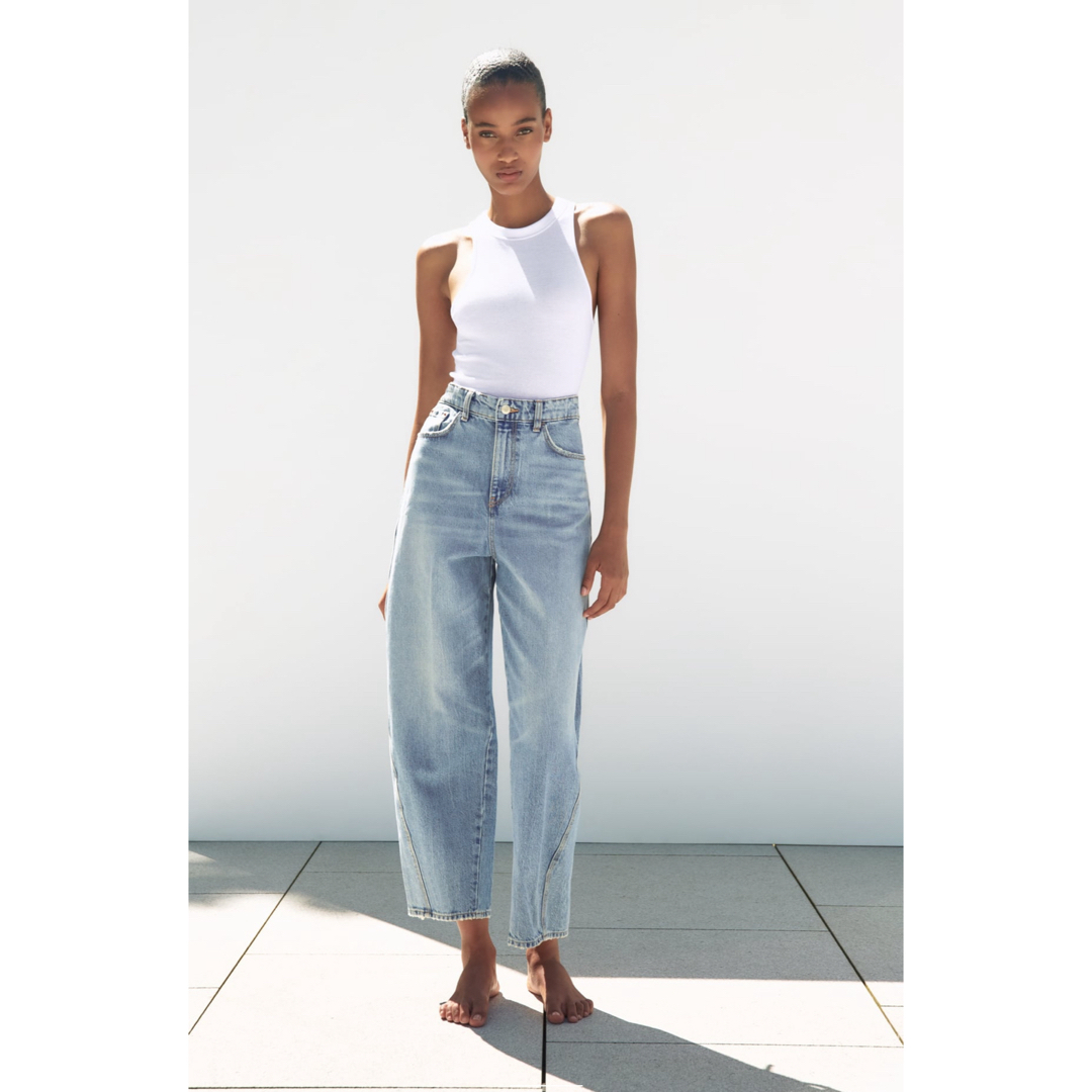 ZARA - ZARA ミッドライズ CARROT FIT TRF デニムパンツの通販 ZARA - ZARA ミッドライズ CARROT FIT TRF デニムパンツの通販