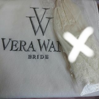 ヴェラウォン(Vera Wang)のヴェラウォンドレスカバー(ウェディングドレス)