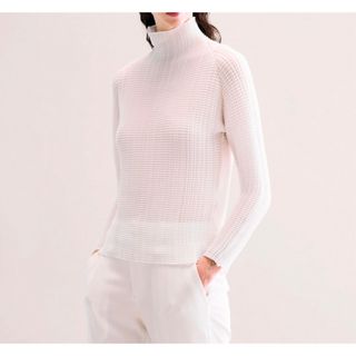 イッセイミヤケ Tシャツ(レディース/長袖)の通販 49点 | ISSEY MIYAKE 