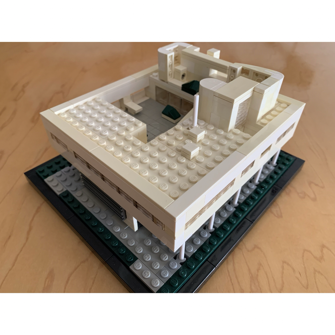 Lego(レゴ)のLEGO アーキテクチャー サヴォア邸 ル・コルビュジエ キッズ/ベビー/マタニティのおもちゃ(積み木/ブロック)の商品写真