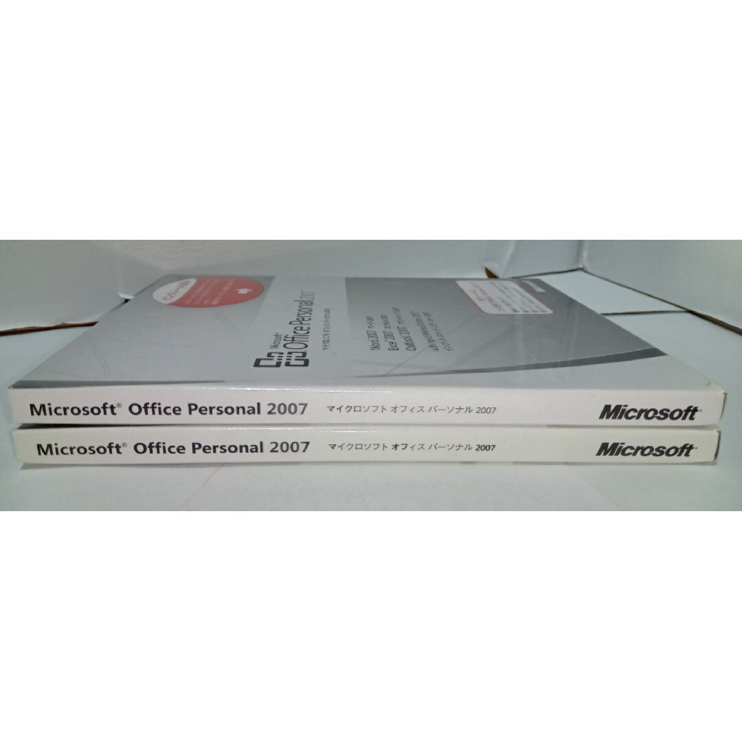 Microsoft(マイクロソフト)の未開封 Microsoft Office Personal 2007 2本セット スマホ/家電/カメラのPC/タブレット(PC周辺機器)の商品写真