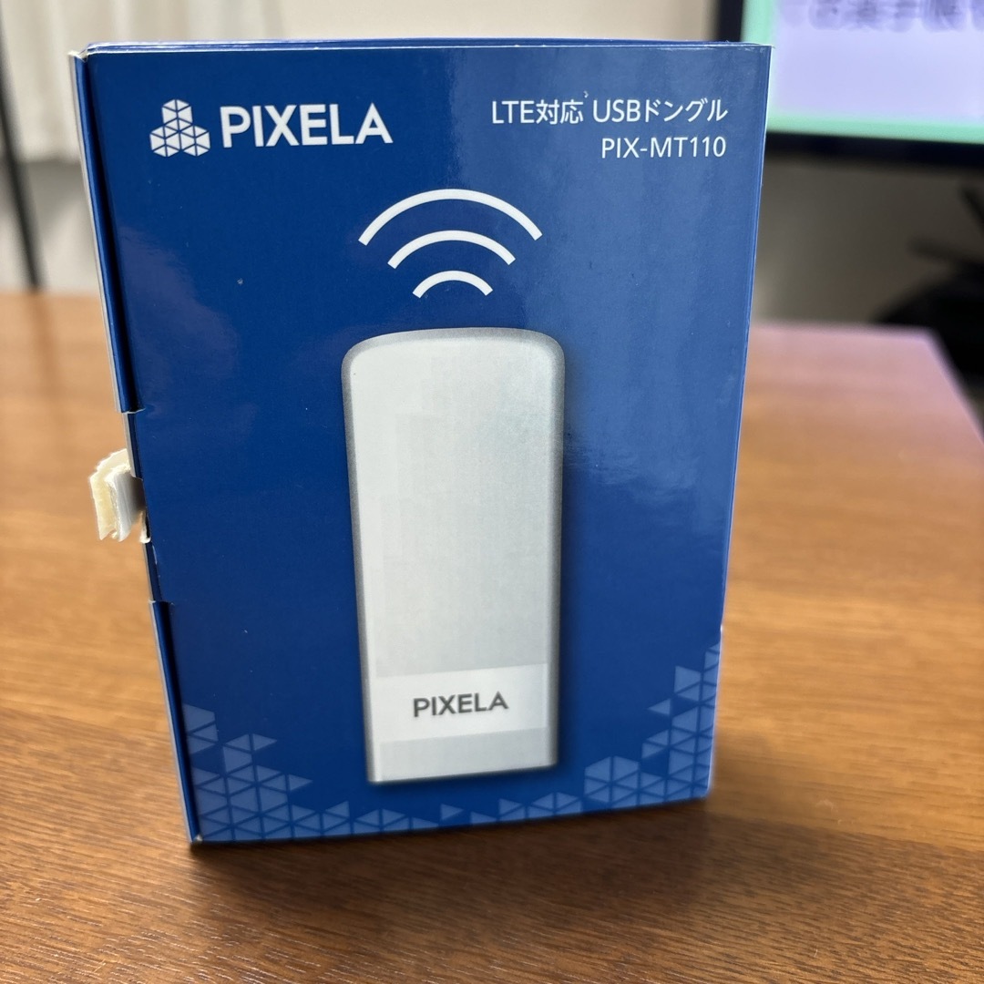 PIXELA(ピクセラ)のPIXELA LTE対応 USBドングル PIX-MT110 スマホ/家電/カメラのPC/タブレット(PC周辺機器)の商品写真