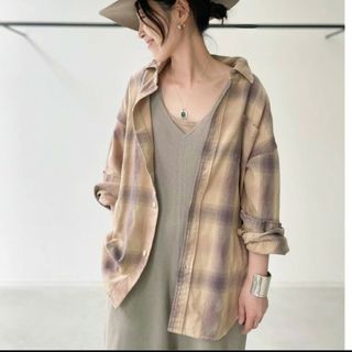 アパルトモンドゥーズィエムクラス(L'Appartement DEUXIEME CLASSE)のREMI RELIEF/レミレリーフ Check Shirt(シャツ/ブラウス(長袖/七分))