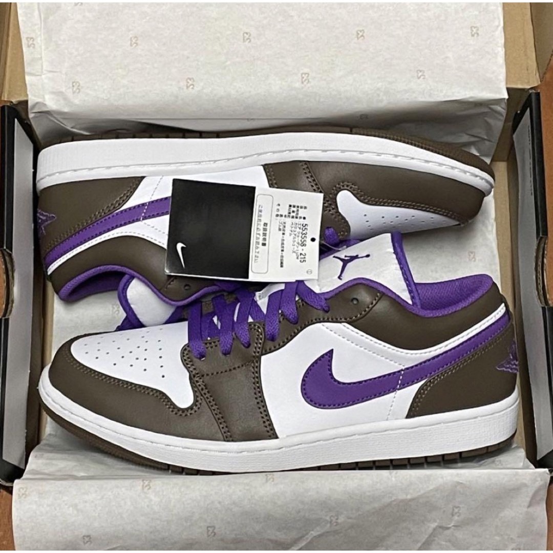 NIKE(ナイキ)のNike Air Jordan 1 Low "Brown and Purple" メンズの靴/シューズ(スニーカー)の商品写真