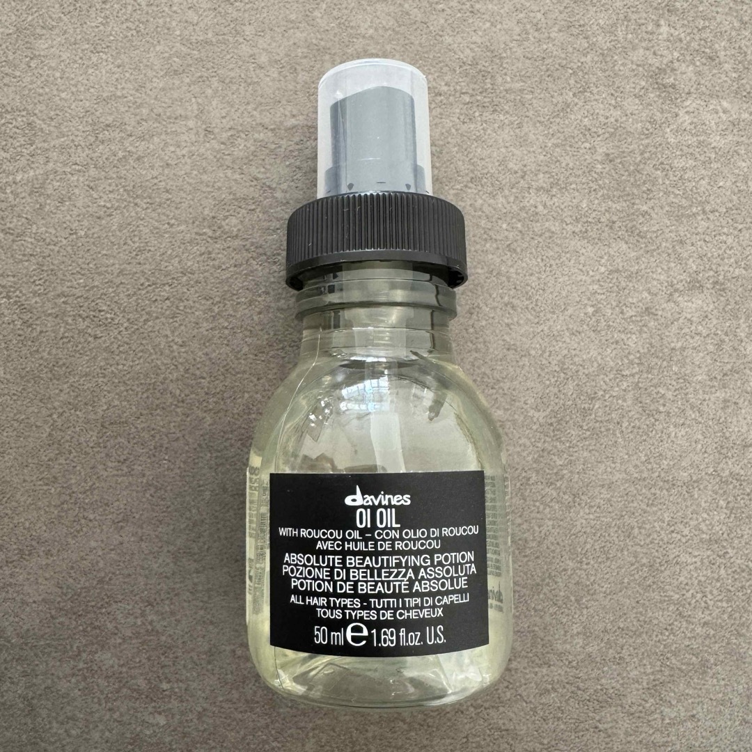 みーにゃ様専用 ダヴィネス DAVINES オイ オイル 50ml コスメ/美容のヘアケア/スタイリング(オイル/美容液)の商品写真