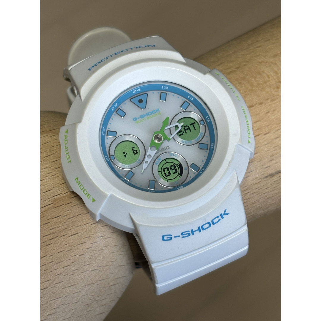 G-SHOCK/ホワイト/AWG-M510/電波/ソーラー/デジアナ/時計/レア