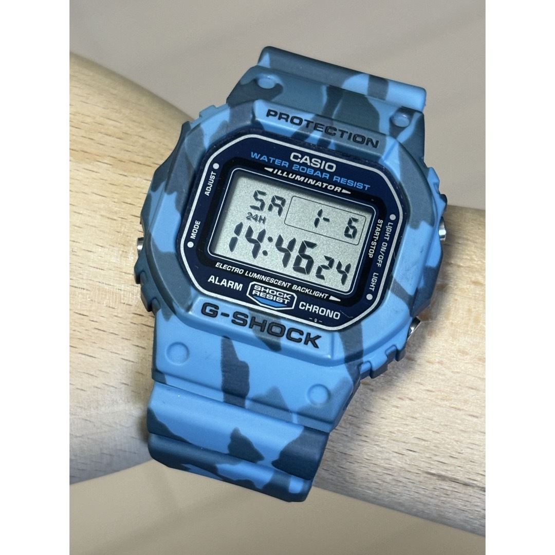 G-SHOCK(ジーショック)のG-SHOCK/ビンテージ/スピード/DW-5600/迷彩/ブルー/ミリタリー メンズの時計(腕時計(デジタル))の商品写真