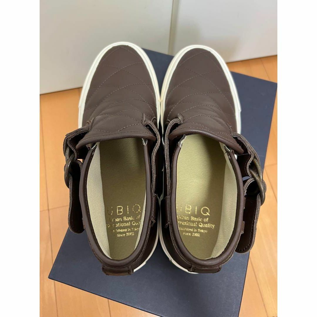 UBIQ(ユービック)の新品　UBIQ ユービック　eL スニーカー　ブーツ　ブラウン　25.5㎝ レディースの靴/シューズ(ブーツ)の商品写真