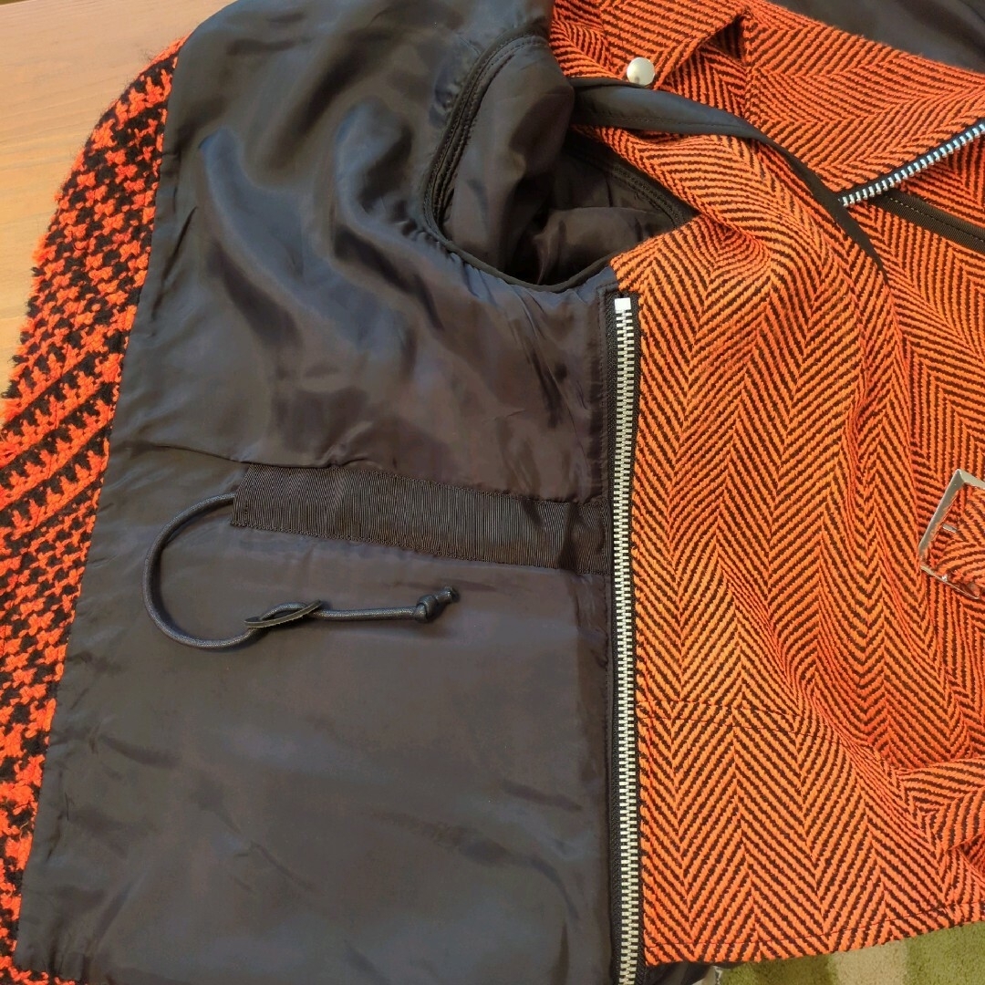 sacai(サカイ)の【あかさたな様】sacai 19秋冬 ツイード ライダースジャケット オレンジ レディースのジャケット/アウター(ピーコート)の商品写真