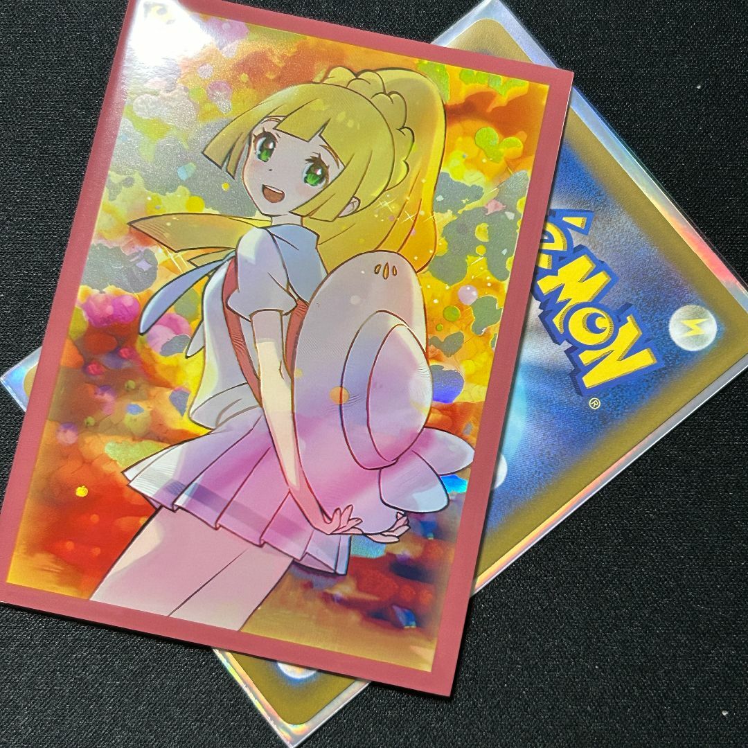 リーリエ スリーブ65枚 キラキラ ポケカの通販 by とぷこの