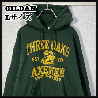 ギルタン(GILDAN)の【ギルダン】パーカー　カレッジロゴ　モスグリーン　斧　オーク　木こり54(パーカー)