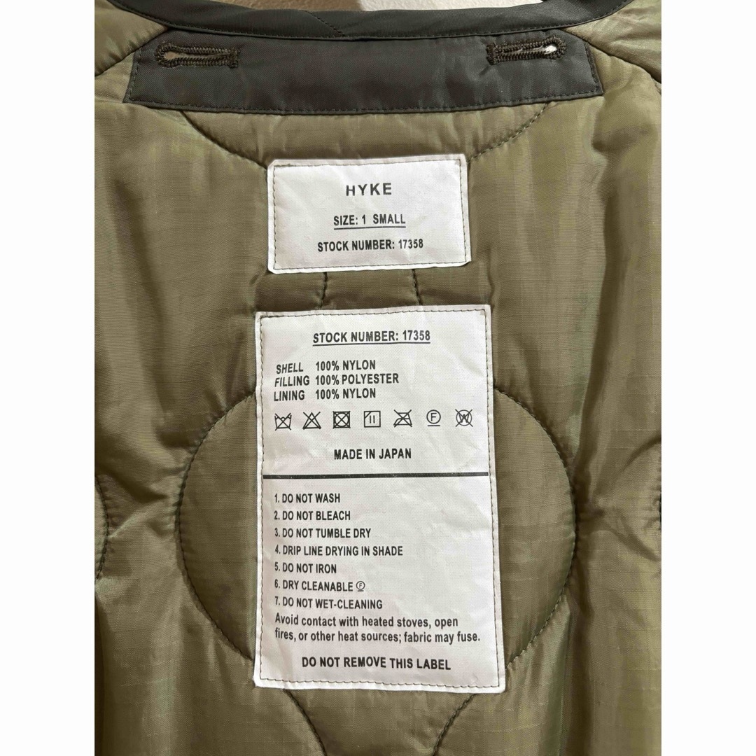 HYKE(ハイク)のHYKE【ハイク】QUIL TED LINER COAT (KHAKI) レディースのジャケット/アウター(ノーカラージャケット)の商品写真