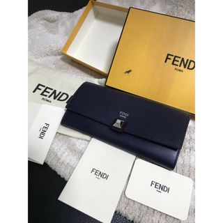 フェンディ(FENDI)のFENDI  フェンディ長財布新品　❤️新作(財布)