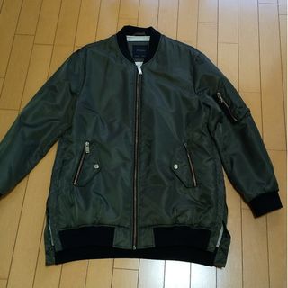 ザラ(ZARA)のZARA ボンバージャケット キルティングジャケット(ブルゾン)