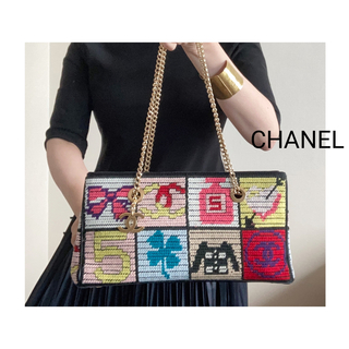 シャネル(CHANEL)の美品♡CHANEL シャネル　アイコン　刺繍　パッチワーク　チェーンバッグ(ショルダーバッグ)