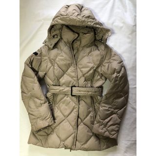 バーバリー(BURBERRY)の【美品】バーバリー  ロンドン　ダウンコート　S(ダウンコート)