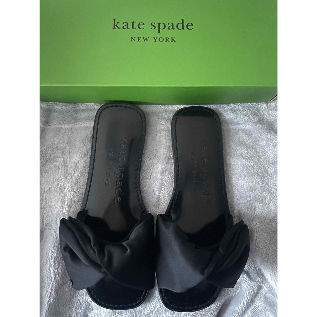kate spade new york(ケイトスペードニューヨーク)の☆新品・未使用　【ケイトスペードニューヨーク】リボンサンダル☆ レディースの靴/シューズ(サンダル)の商品写真