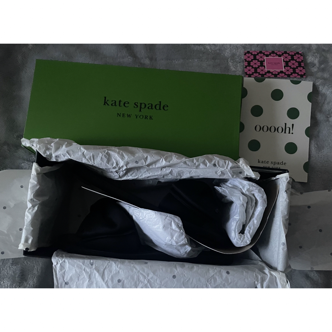 kate spade new york(ケイトスペードニューヨーク)の☆新品・未使用　【ケイトスペードニューヨーク】リボンサンダル☆ レディースの靴/シューズ(サンダル)の商品写真