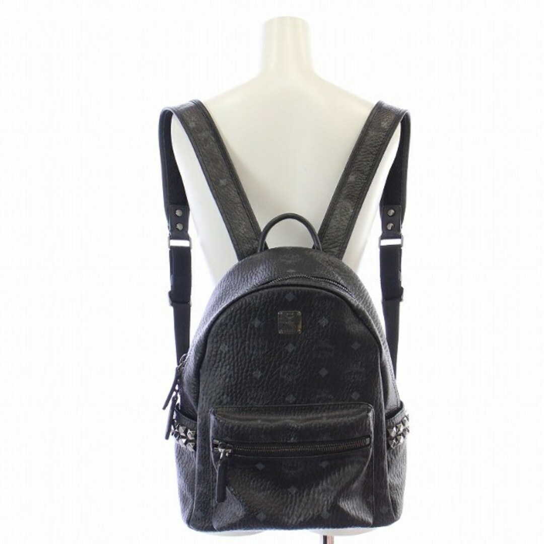 MCM(エムシーエム)のMCM サイドスタッズ バックパック ヴィセトス リュック PVC ロゴ 黒 レディースのバッグ(リュック/バックパック)の商品写真