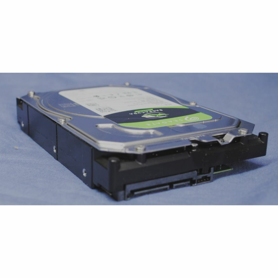 SEAGATE(シーゲイト)の中古正常品 HDD8TB　SEAGATE ST8000DM004 容量：8TB スマホ/家電/カメラのPC/タブレット(PCパーツ)の商品写真