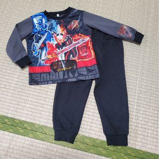 仮面ライダーセイバー　パジャマ(パジャマ)