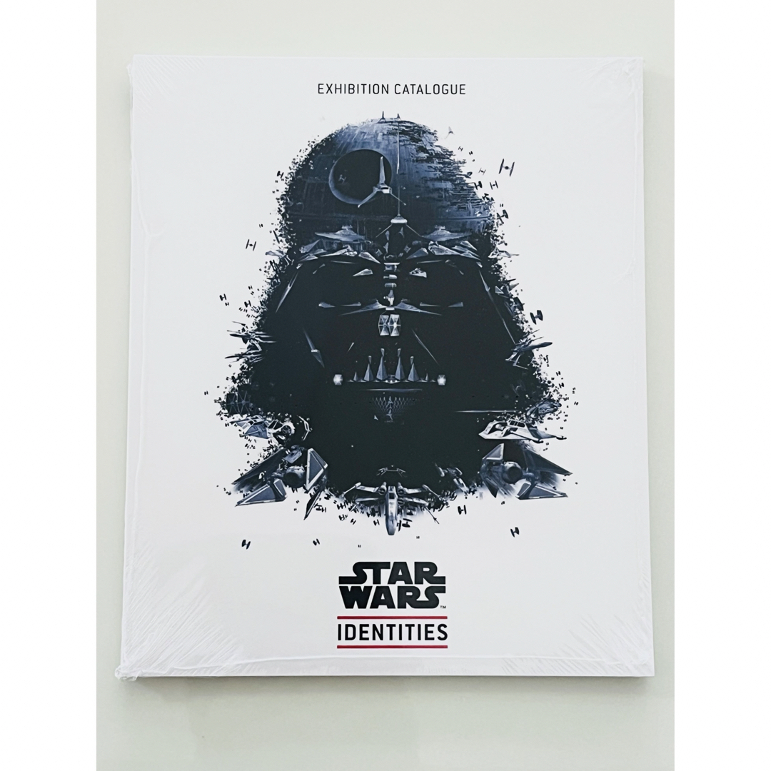 新品★スター・ウォーズ　アイデンティティーズ　公式カタログ　映画パンフレット他 エンタメ/ホビーのコレクション(その他)の商品写真