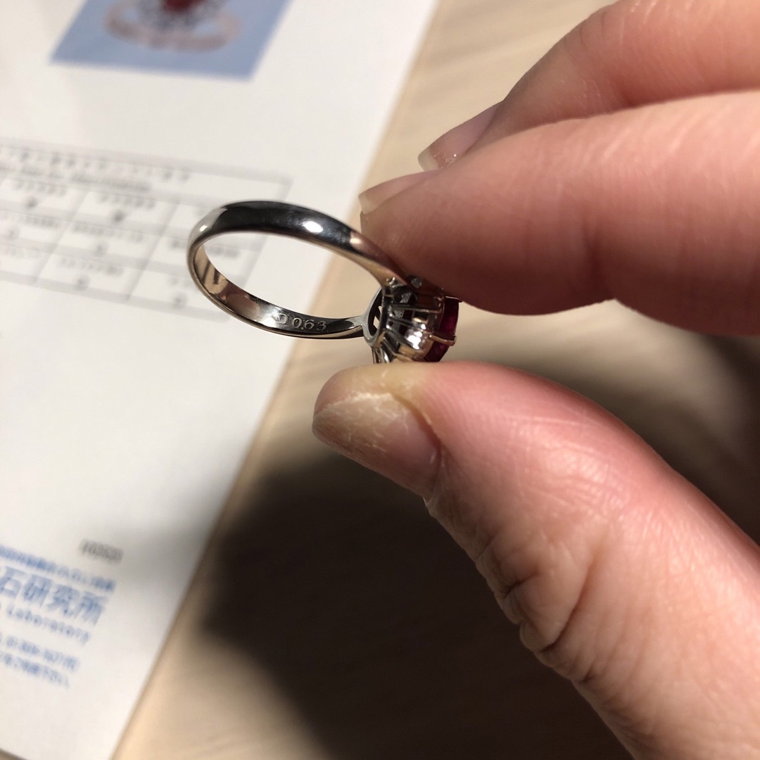 天然ダイヤ0.63k&ルビー1.18kプラチナリング10号 レディースのアクセサリー(リング(指輪))の商品写真