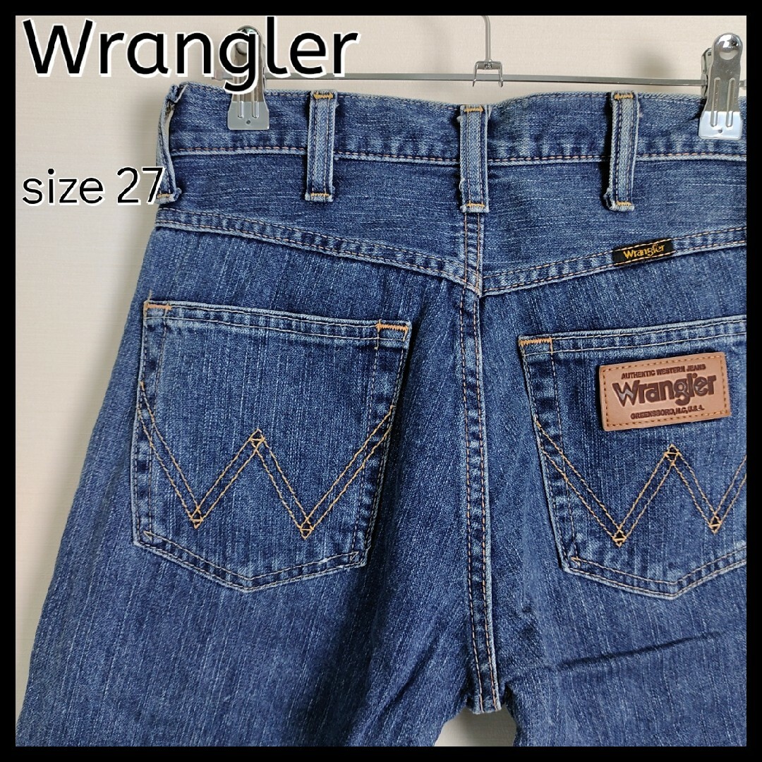 Wrangler(ラングラー)の【定番】ラングラー☆レザーロゴ付スタンダードジーンズ　27　インディゴ　シンプル メンズのパンツ(デニム/ジーンズ)の商品写真