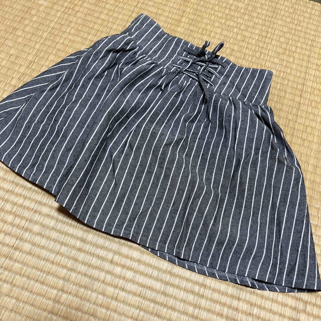 150サイズ　スカート キッズ/ベビー/マタニティのキッズ服女の子用(90cm~)(スカート)の商品写真