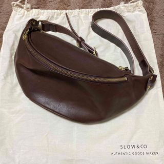 SLOW＆CO - TOOLS 鹿レザー ショルダー SLOWの通販 by sheeple｜スロウ ...