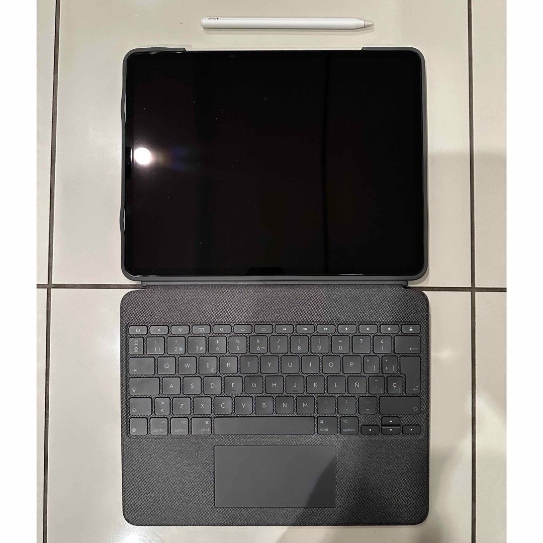 iPad(アイパッド)の極美品 M1 iPad Pro 12.9インチ128GB 第5世代 スマホ/家電/カメラのPC/タブレット(タブレット)の商品写真