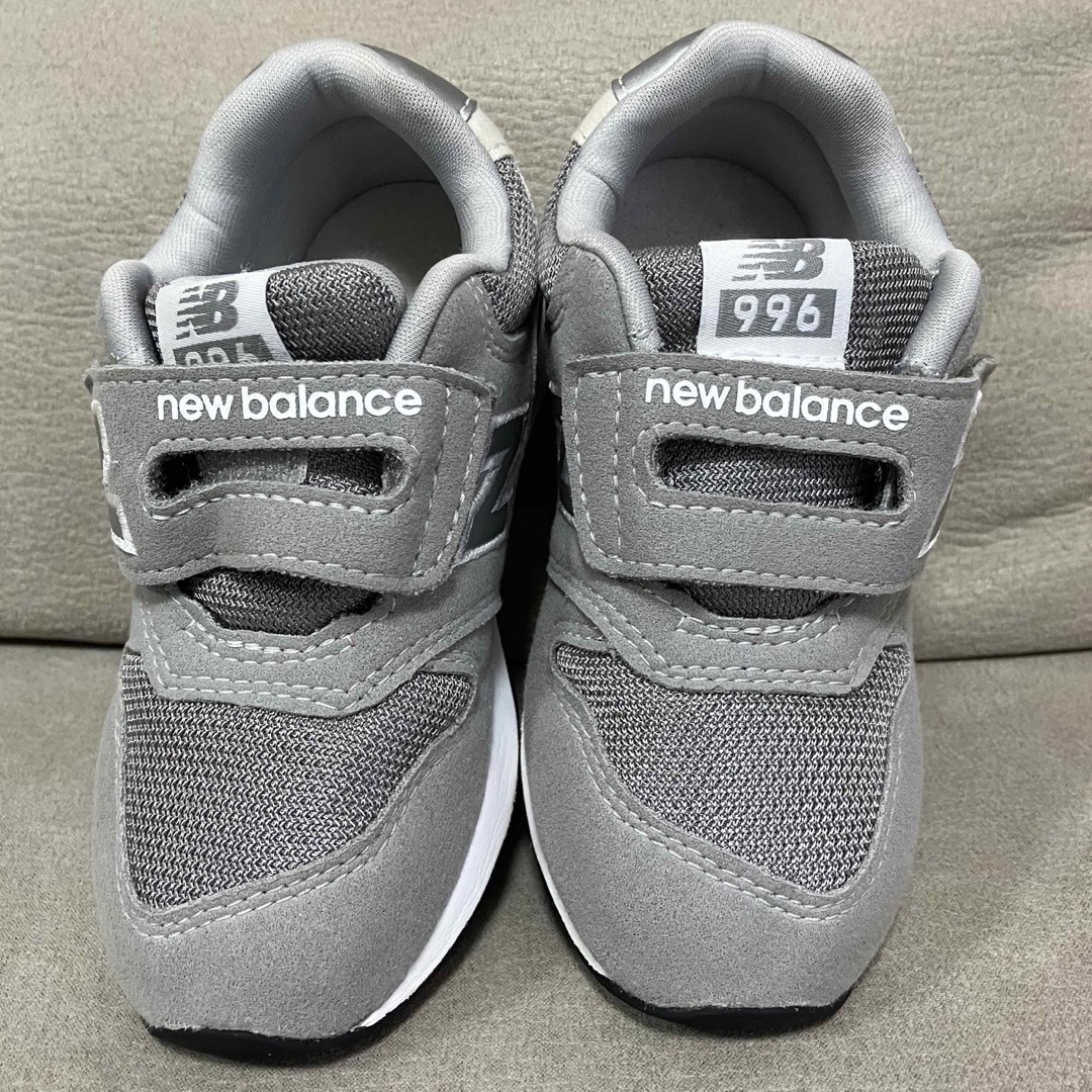 996（New Balance）(キュウキュウロク)のNB ニューバランス グレー 16.0cm キッズシューズ　スニーカー 子ども靴 キッズ/ベビー/マタニティのキッズ靴/シューズ(15cm~)(スニーカー)の商品写真