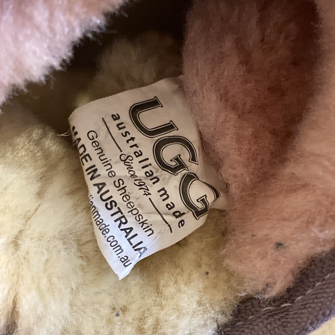 【新品、未使用】UGG  ムートン　ブーツ　匿名配送❤︎