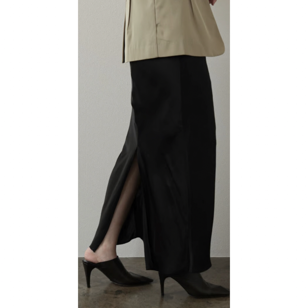 little $uzie(リトルスージー)のSatin Unhemmed Long Skirt［ls32357S］ レディースのスカート(ロングスカート)の商品写真