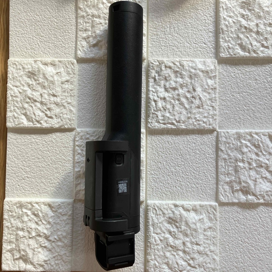 Inspire（DJI）(インスパイア)のOSMO POCKET Part1 EXTENSION ROD 新品 スマホ/家電/カメラのカメラ(その他)の商品写真