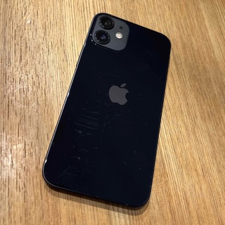 アイフォーン(iPhone)のアップル iPhone12 mini 64GB ブラック(スマートフォン本体)