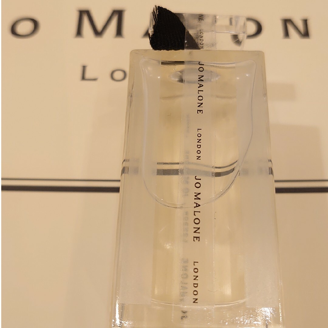 Jo Malone(ジョーマローン)のJo Malone 新品未使用 イングリッシュ ペアー&フリージア ボディ&バス コスメ/美容のボディケア(ボディソープ/石鹸)の商品写真