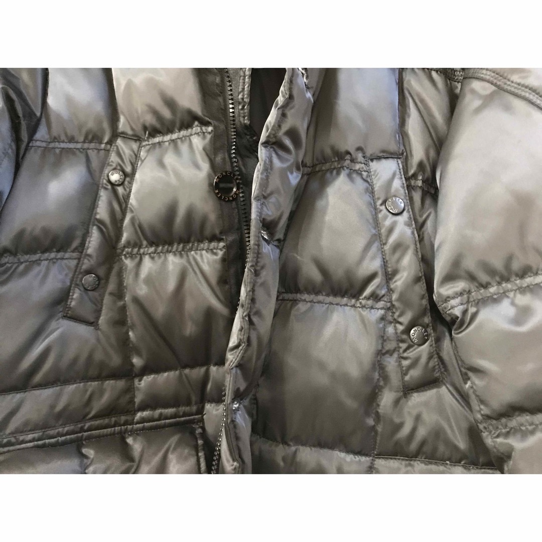 MONCLER(モンクレール)のモンクレール　メンズ　ジャケット メンズのジャケット/アウター(ダウンジャケット)の商品写真