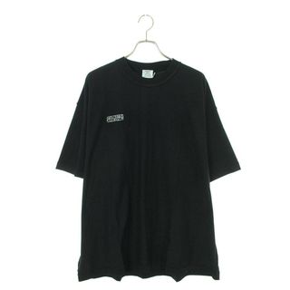 ヴェトモン(VETEMENTS)のヴェトモン  24SS  UE64TR600BW インサイドアウトエンブロイダリーロゴTシャツ メンズ M(Tシャツ/カットソー(半袖/袖なし))