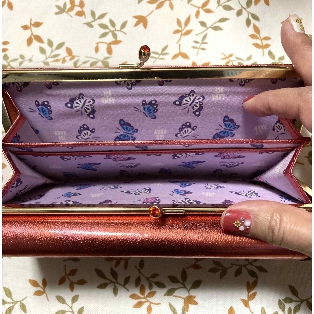 ANNA SUI - ANNA SUI☆長財布☆口金☆がま口☆中古良品☆赤 ANNA SUI - ANNA SUI☆長財布☆口金☆がま口☆中古良品☆赤