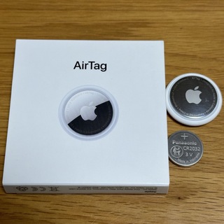 アップル(Apple)のApple AirTag 本体 国内正規品 刻印なし(その他)