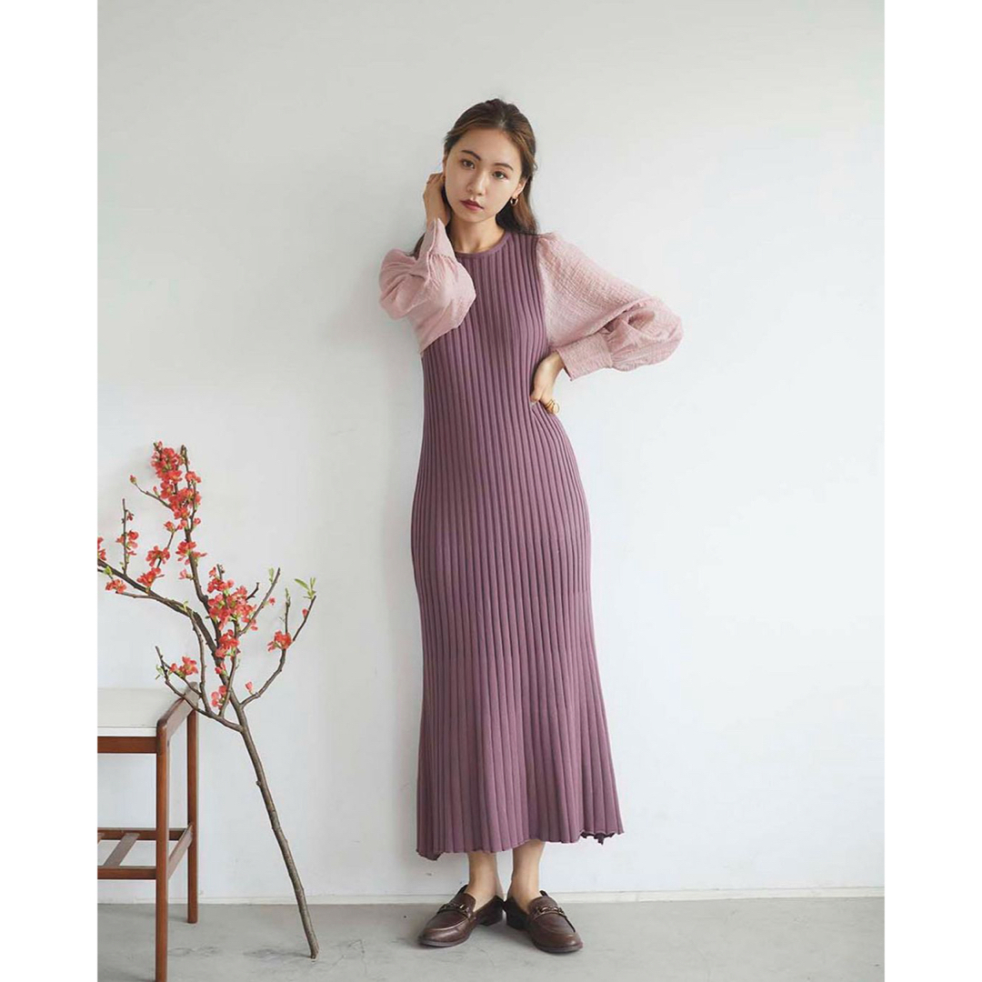 RANDEBOO(ランデブー)のRANDEBOO Puff knit dress パフニットドレス 限定カラー レディースのワンピース(ロングワンピース/マキシワンピース)の商品写真