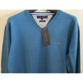 トミーヒルフィガー(TOMMY HILFIGER)の新品未使用！　トミーヒルフィガー　TOMMY  Vネックセーター　ライトブルーL(ニット/セーター)