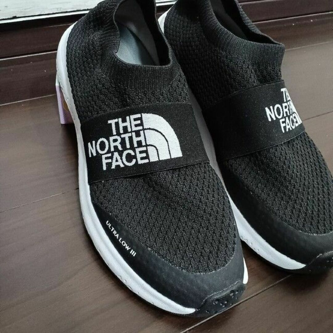 THE NORTH FACE(ザノースフェイス)の美品 THE NORTH FACE スニーカー ULTRA LOW III 28 メンズの靴/シューズ(スニーカー)の商品写真