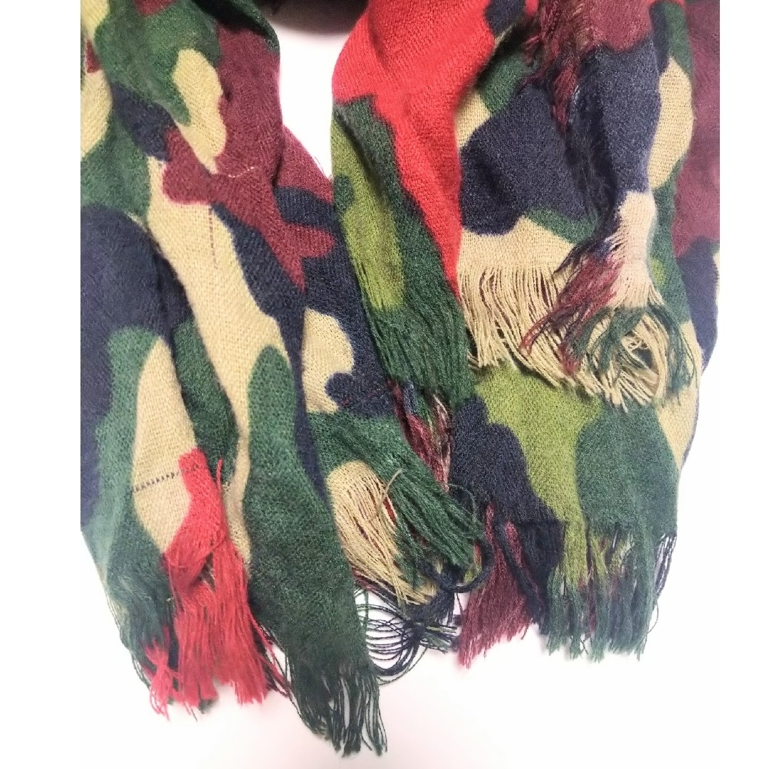 ZARA(ザラ)のZARA ザラ　ストール　ウール　アクリル　カモフラージュ メンズのファッション小物(ストール)の商品写真