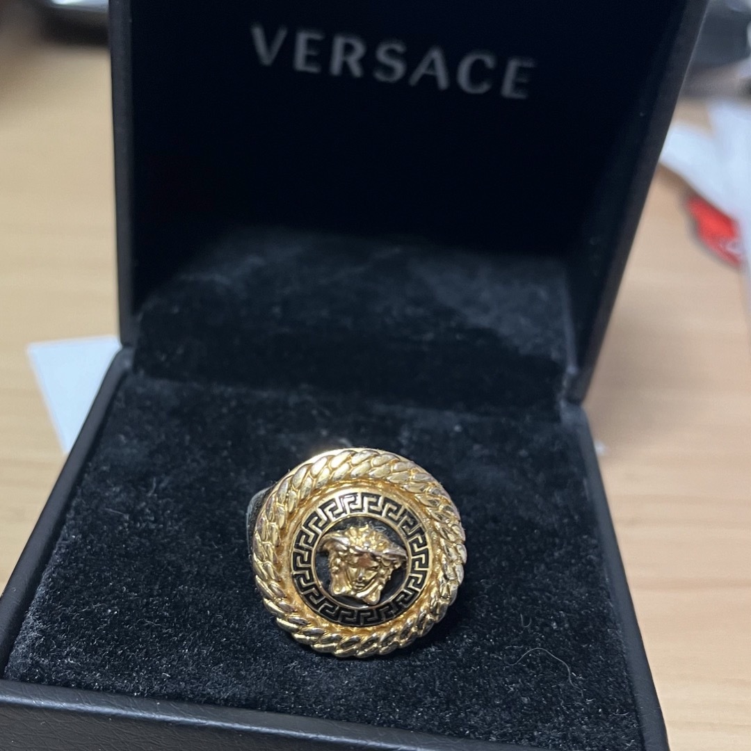 VERSACE(ヴェルサーチ)のversace リング　21号相当 メンズのアクセサリー(リング(指輪))の商品写真